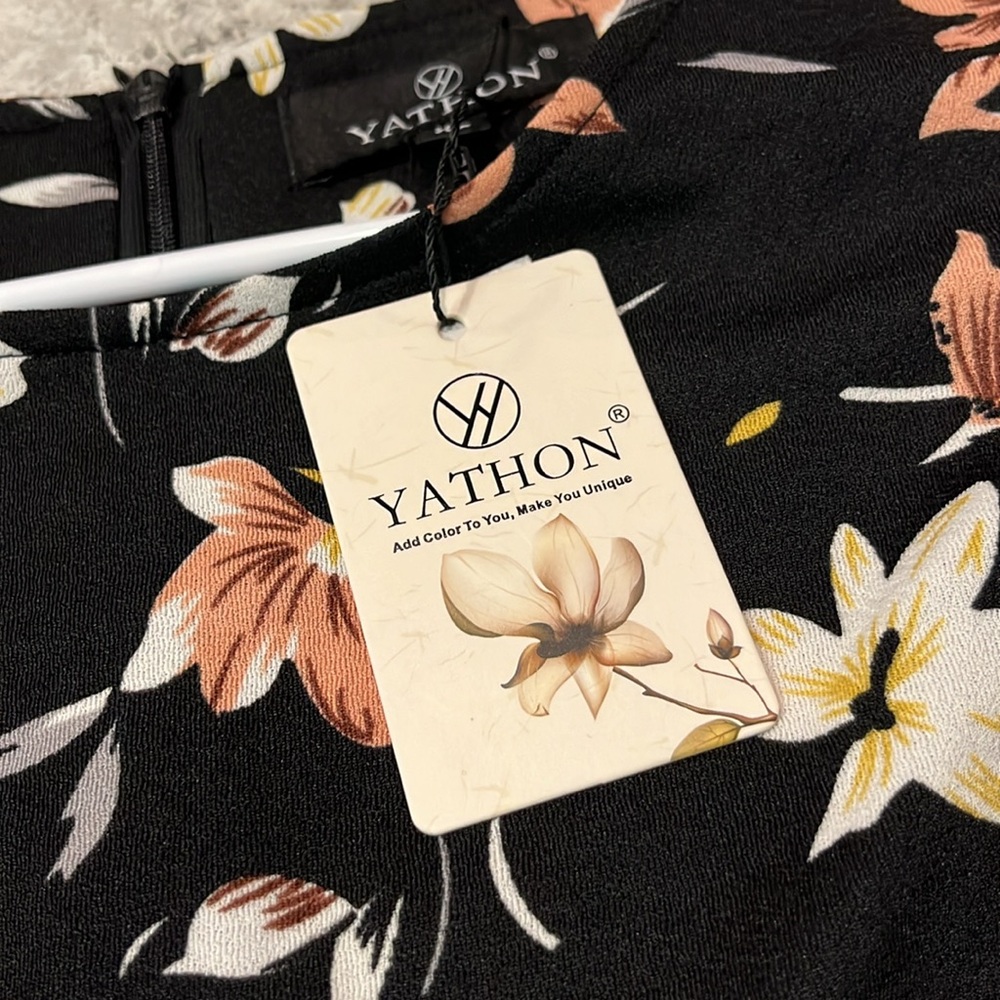 NWT YATHON size extra large floral dress - Picture 7 of 8
